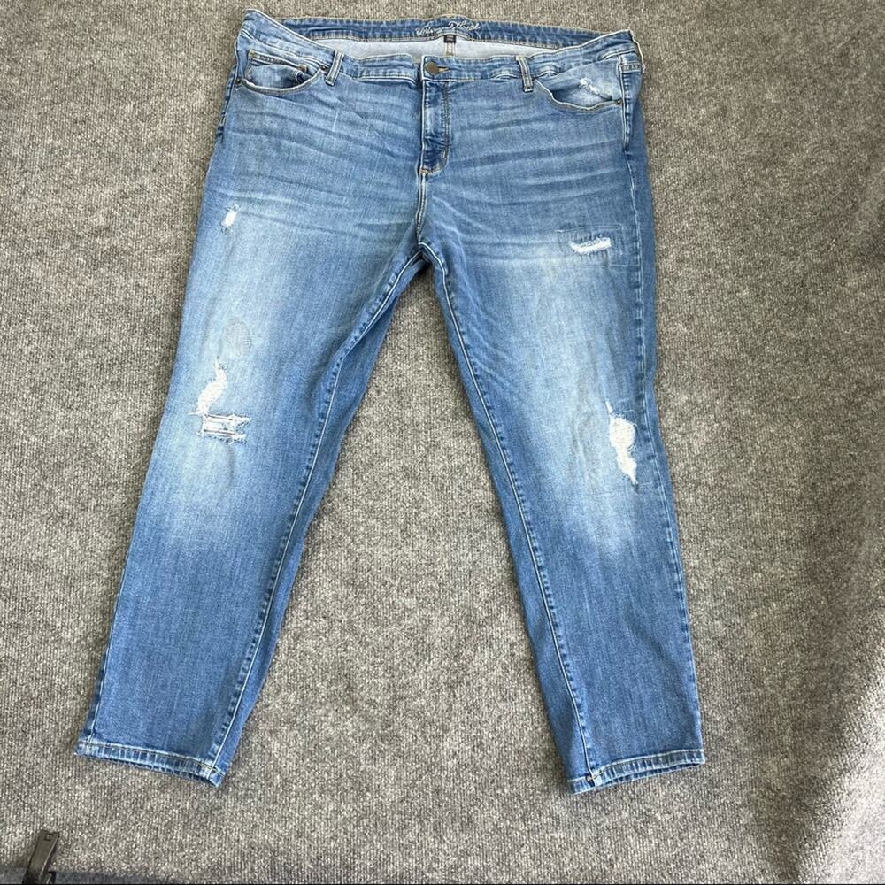 Universal Thread Womens mid rise skinny jean 24WR blue Skinny Jeans